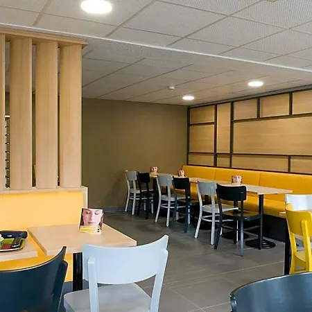 Hotell Saint-quentin 2*