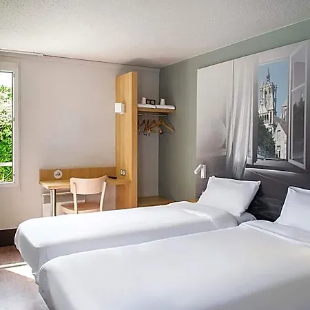 Saint-quentin Hotell 2*